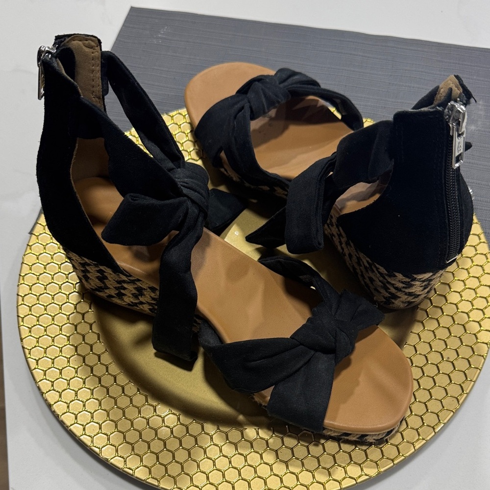 UGG Black and Tan Wedge Sandals